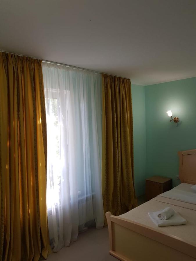 Барокко Hotel Bilhorod Dnistrovs'kyy Bagian luar foto